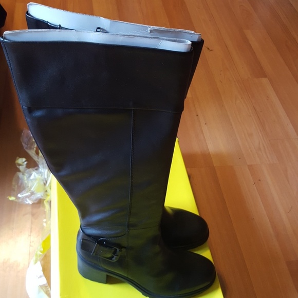 KENNETH COLE REACTION BOOTS WOMEN SIZE 9.5 - Picture 3 of 5